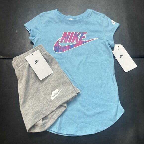 NWT Nike Athletic Set Girls Size 6 - Picture 1 of 3